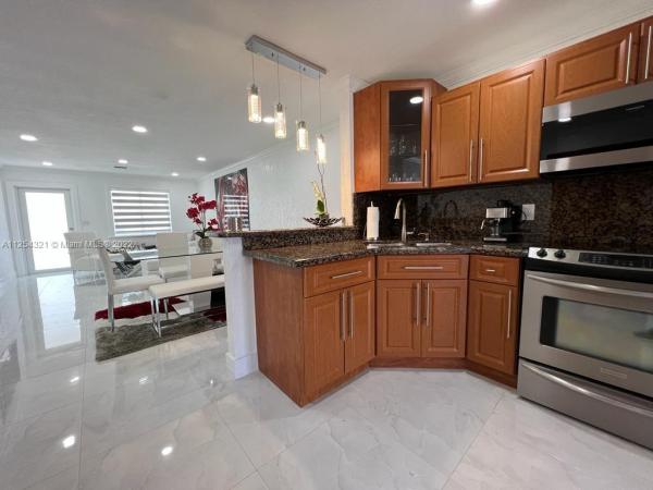 El Escorial, 4255 SW 69th Ave, Glenvar Heights, Florida 33155, image 1