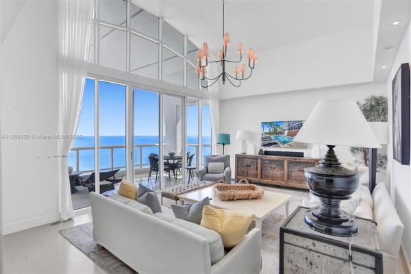 La Tour, 4201 Collins Ave #PH2602, Miami Beach, Florida 33140, image 1