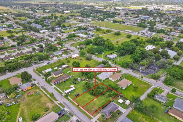 Rockwood, 636 NW 13th St, Florida City, Florida 33034, image 1