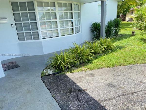 North Gate Estates, 3470 NW 35th Ct, Lauderdale Lakes, Florida 33309, image 2