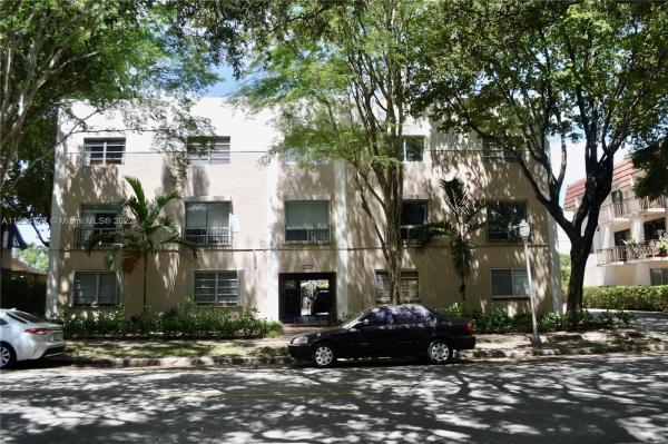 Salzedo Manor, 1110 Salzedo St #1A, Coral Gables, Florida 33134, image 1