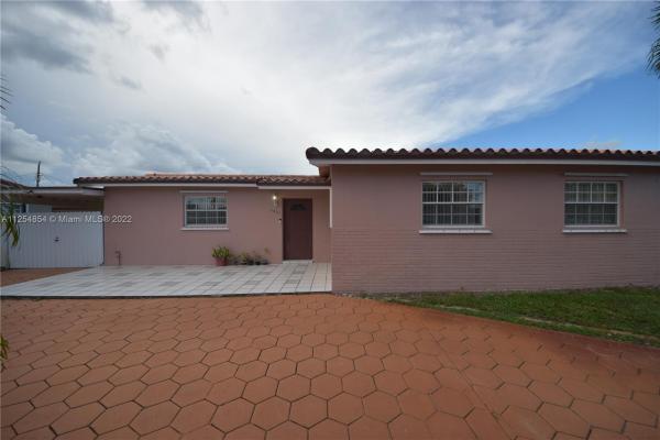 Palm Springs North Residential, 7861 NW 174th Ter, Palm Springs North, Florida 33015, image 2