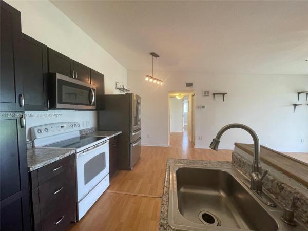 Lakeview At The Hammocks, 9727 Hammocks Blvd #202D, The Hammocks, Florida 33196, image 1
