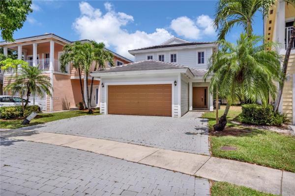 Emilios Place At Oasis, 363 NE 35th Ter, Homestead, Florida 33033, image 1