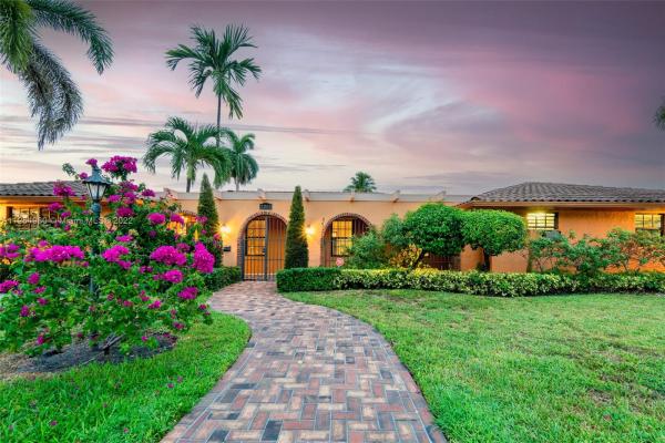 Raintree Lake, 2355 NE 197th St, Ojus, Florida 33180, image 1