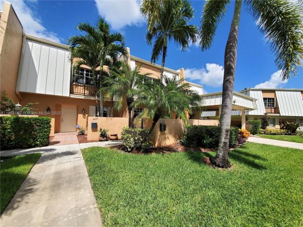 Isla Merita, 3626 Citrus Trce #4, Davie, Florida 33328, image 1
