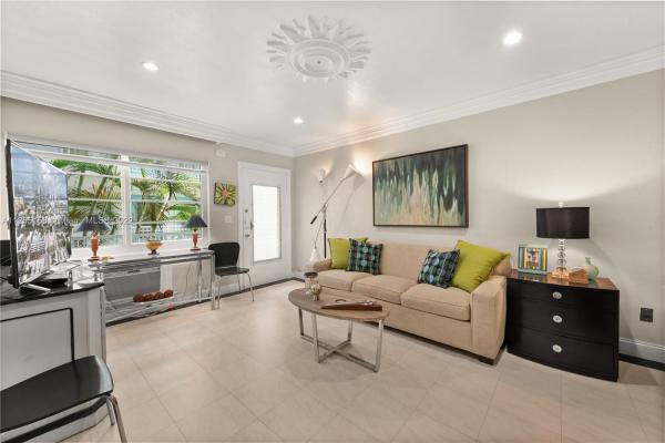 Balmoral, 350 Collins Ave #211, Miami Beach, Florida 33139, image 1