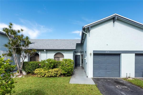 Spring Lake Villas, 8121 NW 100th Ln #93, Tamarac, Florida 33321, image 1