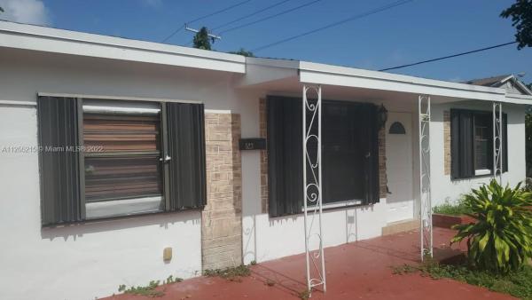 Hollywood Little Ranches, 523 N 24th Ave, Hollywood, Florida 33020, image 2