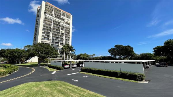 Washington Tower, 2000 Presidential Way #1005, West Palm Beach, Florida 33401, image 1
