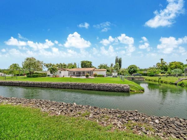 Fairmont Acres, 7001 SW 126th St, Pinecrest, Florida 33156, image 1