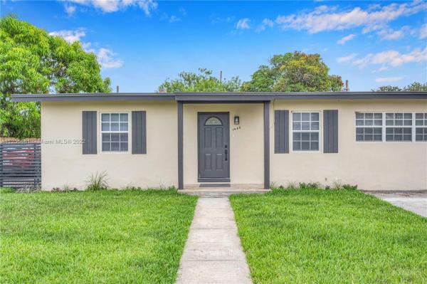 Lauderdale Manors, 1432 NW 11th Pl, Fort Lauderdale, Florida 33311, image 2