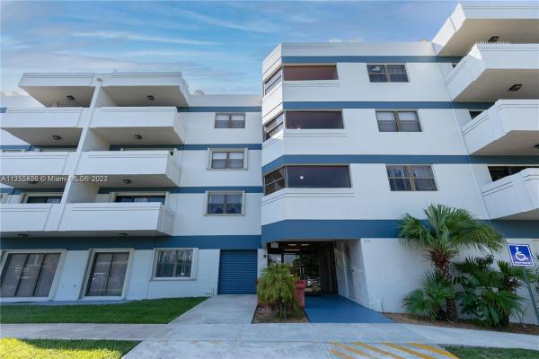 Baptist Towers, 1891 N 61st Ave #B410, Hollywood, Florida 33024, image 2