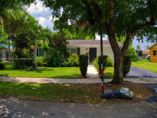 Andover, 150 NE 212th Ter, Miami Gardens, Florida 33179, image 2