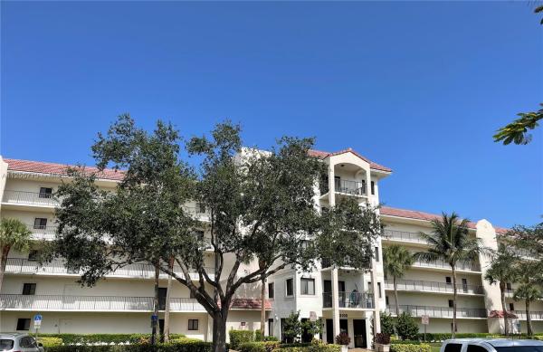 St Tropez, 2105 Lavers Cir #300, Delray Beach, Florida 33444, image 1