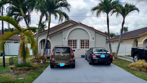 Turtle Run At Lakes Of Palm Springs, 7457 NW 168th St, Country Club, Florida 33015, image 1