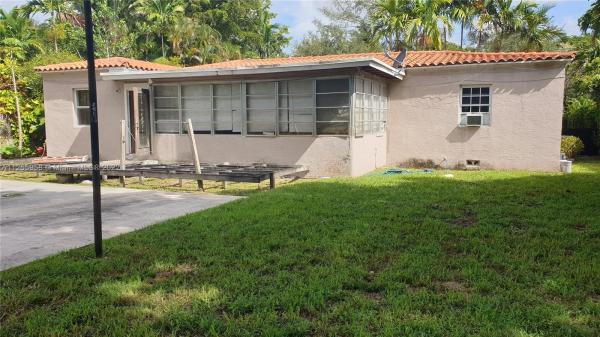 Griffing Biscayne Park Estates, 720 NE 117th St, Biscayne Park, Florida 33161, image 2