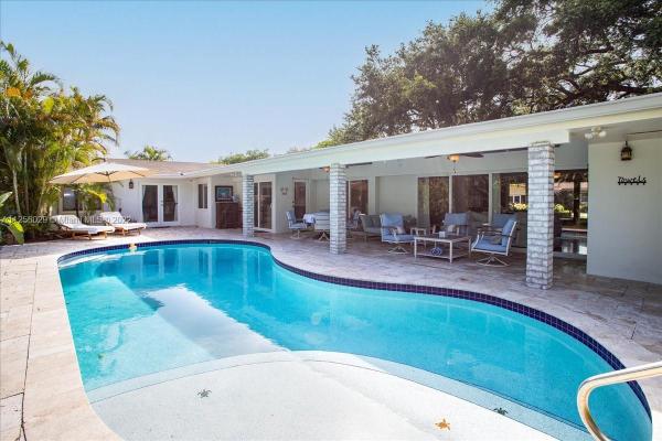 Village Grove, 7770 SW 134th St, Pinecrest, Florida 33156, image 1