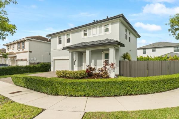 Bailes Commons, 23107 SW 115 Ct #, Princeton, Florida 33170, image 1