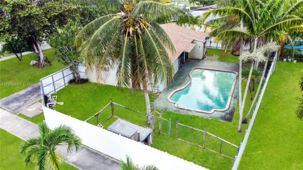 Fairway Park, 9805 SW 166th St, Palmetto Estates, Florida 33157, image 1