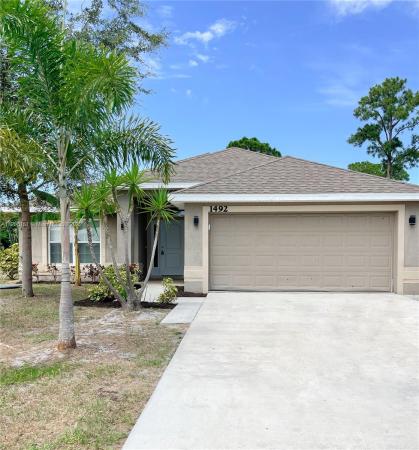 1492 SE Morrow St, Florida 34983, image 2
