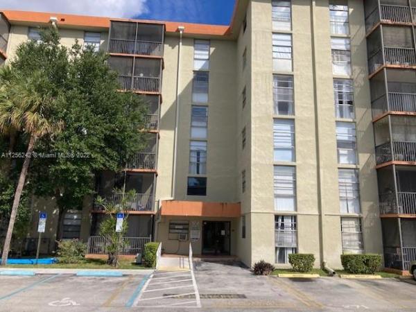 Woodside, 16950 W Dixie Hwy A-130 Hwy #130, North Miami Beach, Florida 33160, image 1