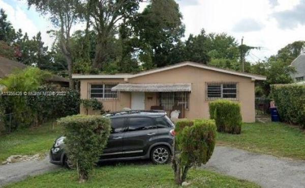 262 NE 117th St, Unincorporated Dade County, Florida 33161, image 1