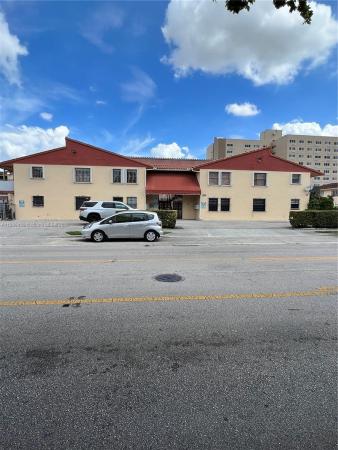 El Cabriales, 1305 W 44th Pl #208, Hialeah, Florida 33012, image 1