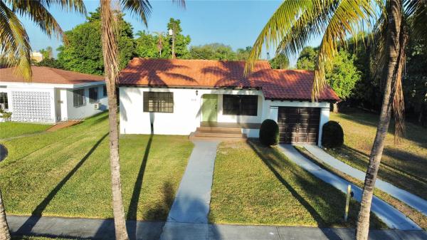 Lawrence Park, 860 NW 17th Ct, Miami, Florida 33125, image 1