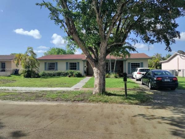 Devon Aire Estates, 12460 SW 109th Ter, The Crossings, Florida 33186, image 2