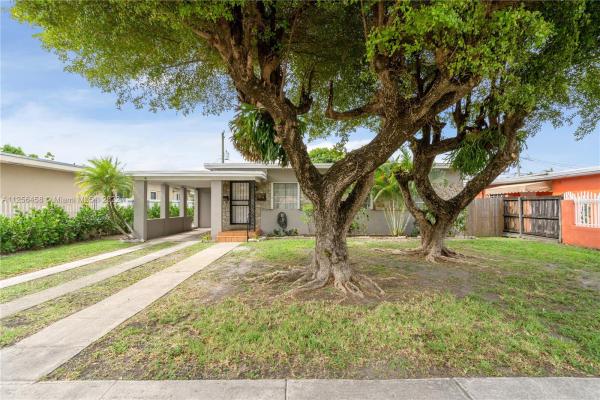 Flagler Gardens, 5221 SW 4th St, Miami, Florida 33134, image 1