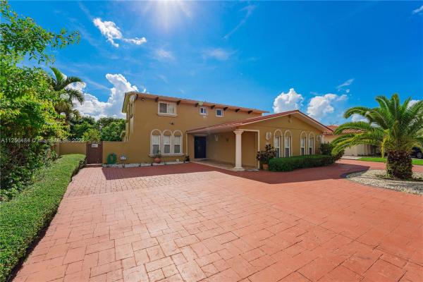 International Gardens, 1825 SW 125th Ct, Tamiami, Florida 33175, image 1