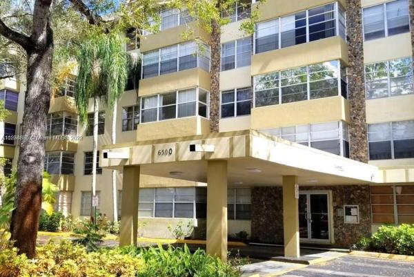 Plantation Place, 6500 Cypress Rd #104, Plantation, Florida 33317, image 1