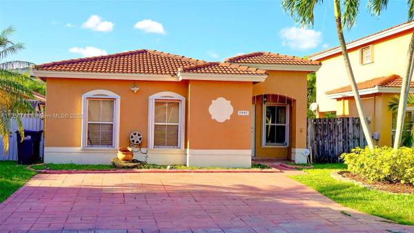 Spanish Lakes, 7997 NW 199th Ter, Hialeah, Florida 33015, image 1