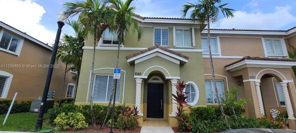 Towns At Seascape, 1065 SE 23rd Ave, Homestead, Florida 33035, image 2
