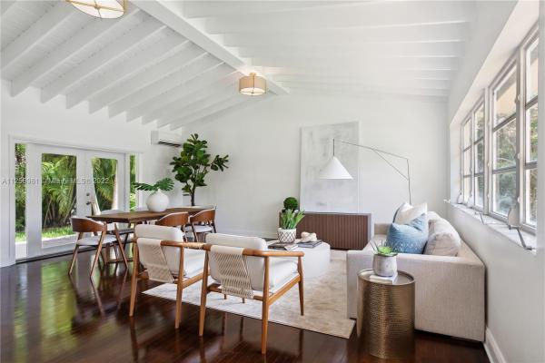 Riviera, 6101 Maggiore St, Coral Gables, Florida 33146, image 2