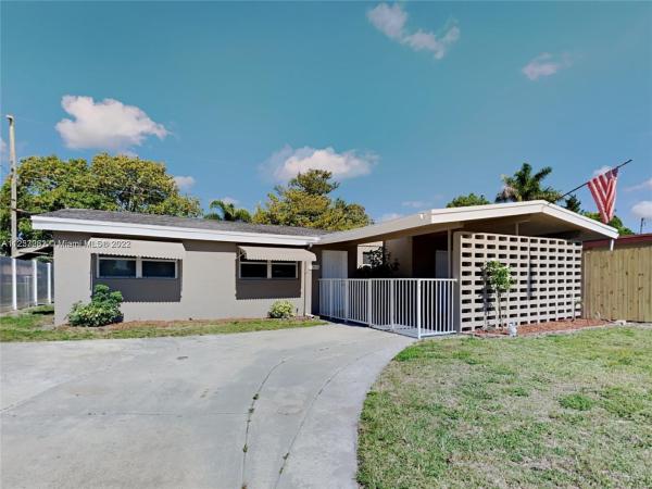 Palm Beach Colony, 793 Hibiscus Dr, Royal Palm Beach, Florida 33411, image 1