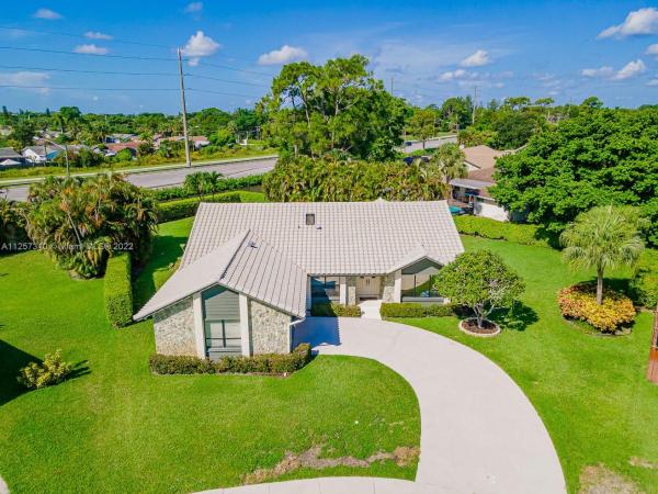 Arborwood, 21947 Holly Tree Way, Boca Raton, Florida 33428, image 1