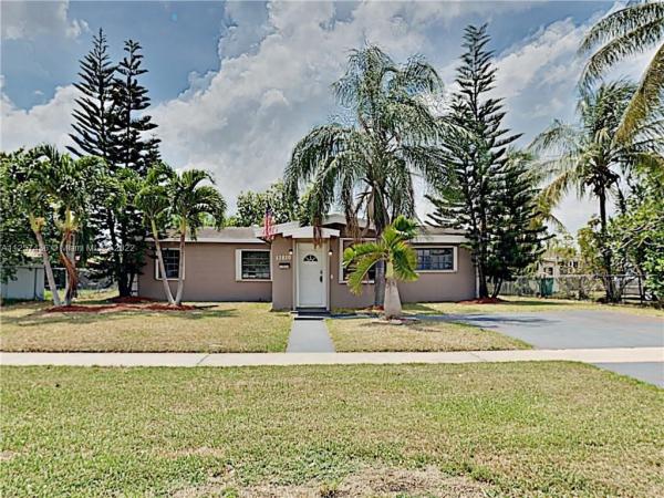Richmond Heights Residential, 13820 Madison St, Richmond Heights, Florida 33176, image 1