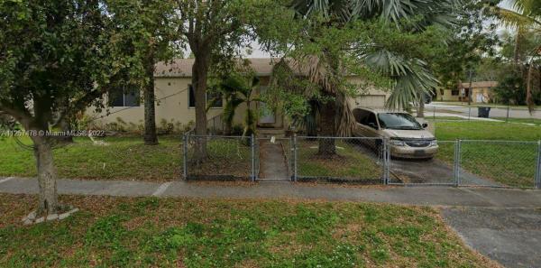 Corinne Park, 1000 NE 131st St, North Miami, Florida 33161, image 1