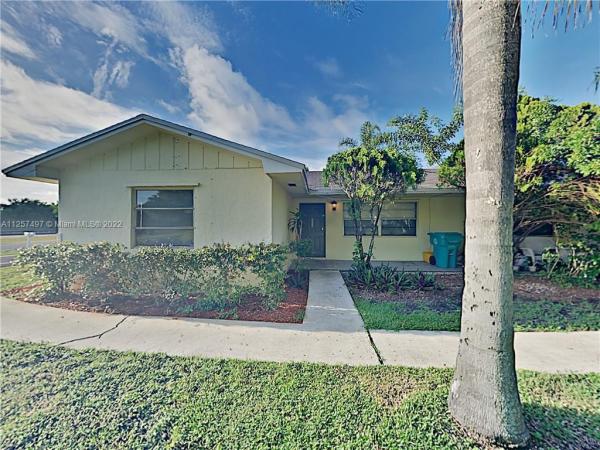 High Point, 2511 SE 2nd St, Boynton Beach, Florida 33435, image 2