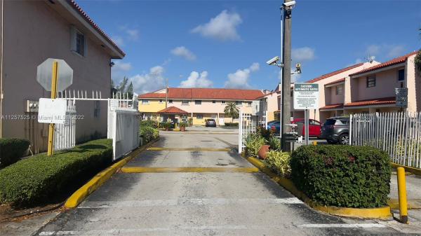 Sweetwater Creek, 550 SW 115th Ave #901E, Sweetwater, Florida 33174, image 1