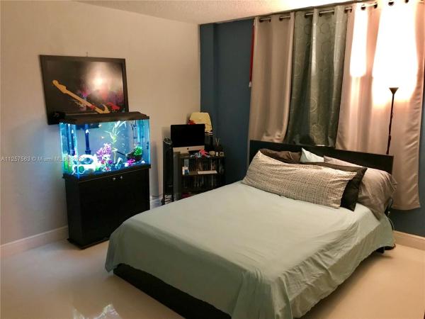 Oceanview A, 19390 Collins Ave #1511, Sunny Isles Beach, Florida 33160, image 2