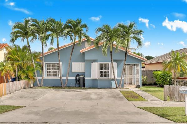 13225 SW 278th Ter, Unincorporated Dade County, Florida 33032, image 2