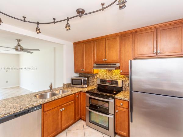 Eden Isles, 3750 NE 169 St #101, North Miami Beach, Florida 33160, image 2