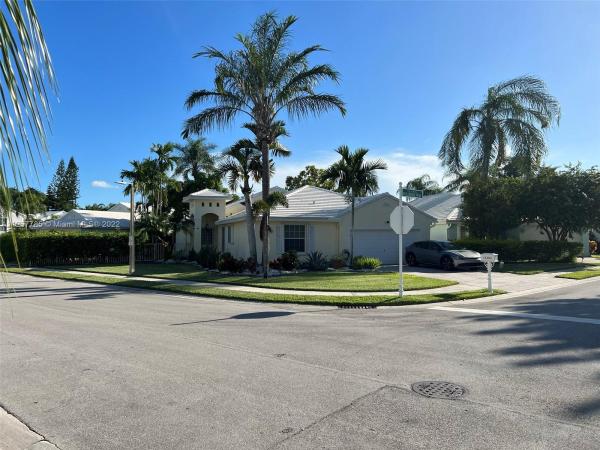Wilshire, 15200 Wilshire Way, Pembroke Pines, Florida 33027, image 1