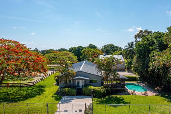 Sunnylane Farms, 14100 SW 36th Ct, Davie, Florida 33330, image 1