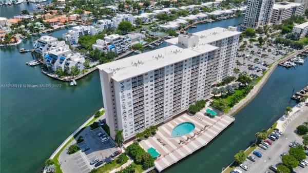 Coastal Towers, 400 Kings Point Dr #1103, Sunny Isles Beach, Florida 33160, image 2
