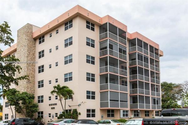 Dixiana, 1830 Dixieanna St #203, Hollywood, Florida 33020, image 1