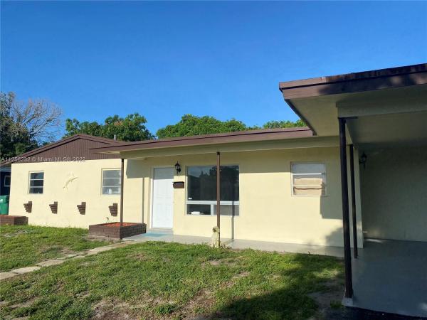 Carol City, 17630 NW 46th Ave, Miami Gardens, Florida 33055, image 2